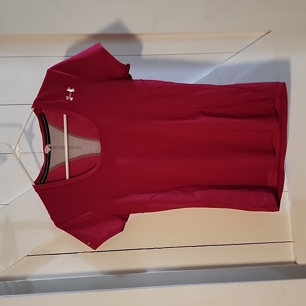 Womens Under Armour T-Shirt